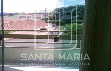 Imagem: O apartamento possui 3 Dormitórios, 1 Banheiro, 1 Vaga na garagem