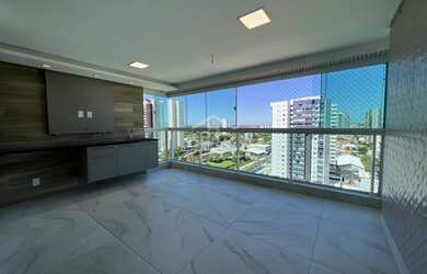 Imagem: O apartamento possui 4 Dormitórios, 1 Banheiro, 4 Vagas na