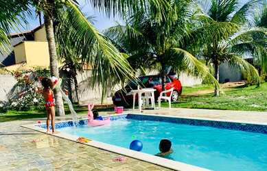 Imagem: A casa em condomínio possui 3 Dormitórios, 3 Banheiros, 5