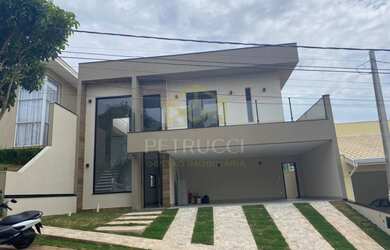 Imagem: A casa em condomínio possui 3 Dormitórios, 5 Banheiros, 3