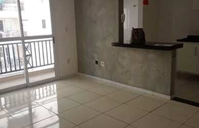 Imagem: O apartamento possui 2 Dormitórios, 1 Banheiro, 2 Vagas na