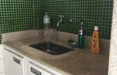 Imagem: O apartamento possui 1 Dormitório, 1 Banheiro, 42m² de Área