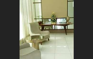 Imagem: O apartamento possui 4 Dormitórios, 5 Banheiros, 3 Vagas na