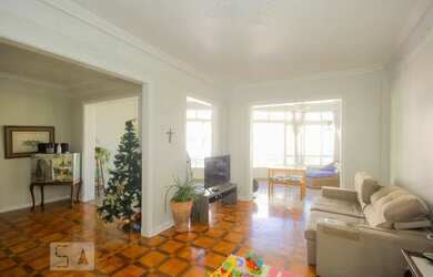 Imagem: O apartamento possui 4 Dormitórios, 4 Banheiros, 1 Vaga na