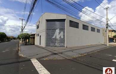 Imagem: O depósito possui 300m² de Área e está localizado em Ipiranga