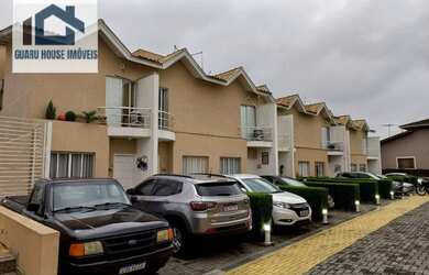 Imagem: A casa em condomínio possui 3 Dormitórios, 3 Banheiros, 2