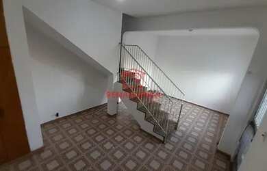 Imagem: A casa possui 2 Dormitórios, 2 Banheiros, 95m² de Área e