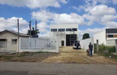 Imagem: O depósito possui 5 Vagas na garagem, 280m² de Área e está