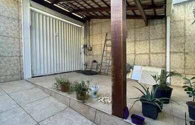 Imagem: A casa possui 3 Dormitórios, 5 Banheiros, 150m² de Área e