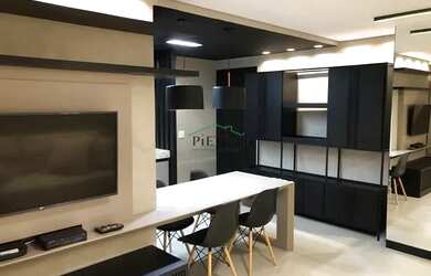 Imagem: O apartamento possui 1 Dormitório, 1 Banheiro, 2 Vagas na garagem