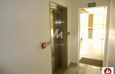 Imagem: O apartamento possui 1 Dormitório, 2 Banheiros, 1 Vaga na garagem