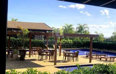 Imagem 15: Casa com 4 suítes, piscina com hidromassagem e garagem para 4 carros à venda, no Alphavill