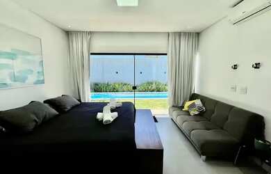 Imagem: A casa em condomínio possui 3 Dormitórios, 3 Banheiros, 2