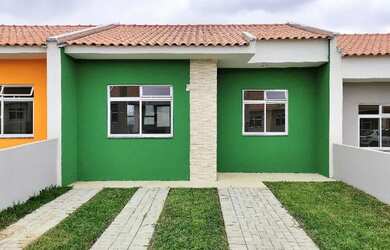 Imagem: A casa em condomínio possui 2 Dormitórios, 1 Banheiro, 2 Vagas