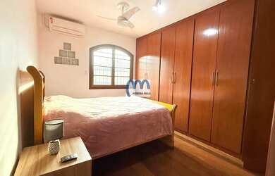 Imagem 13: Casa à venda com 3 quartos, 308m²