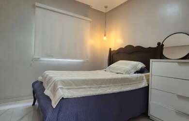 Imagem 6: Excelente casa 3/4 sendo 3 suítes em rua publica