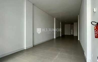 Imagem: O depósito possui 1 Vaga na garagem, 97m² de Área e Imóvel