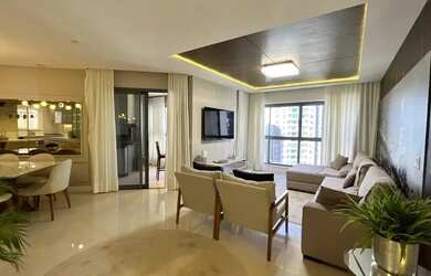 Imagem: O apartamento possui 4 Dormitórios, 5 Banheiros, 3 Vagas na