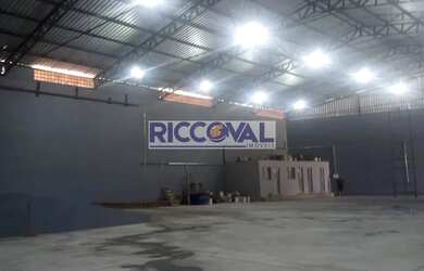 Imagem: O depósito possui 1.300m² de Área, Imóvel novo e está