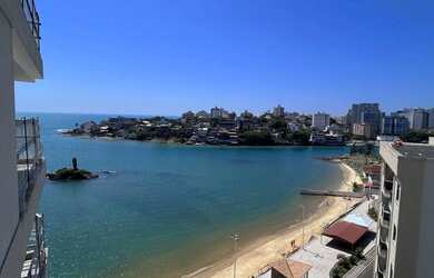 Imagem: O apartamento possui 3 Dormitórios, 2 Banheiros, 3 Vagas na