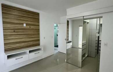 Imagem: A casa em condomínio possui 3 Dormitórios, 2 Banheiros, 3