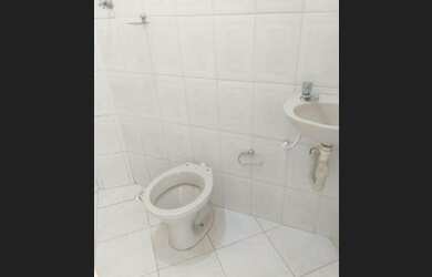 Imagem 2: Quitinete 580 Quarto com aluguel por R$580 /mês