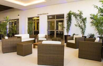 Imagem: O depósito possui 1 Vaga na garagem, 20m² de Área e está