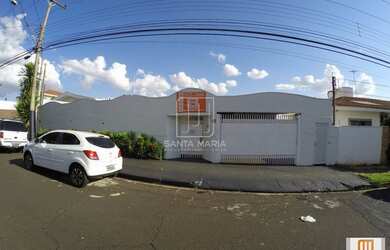 Imagem: O depósito possui 5 Vagas na garagem e 600m² de Área e está