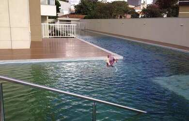 Imagem: O apartamento possui 2 Dormitórios, 1 Banheiro, 2 Vagas na