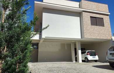 Imagem: A kitnet possui 1 Dormitório, 1 Banheiro, 38m² de Área e