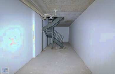 Imagem: O depósito possui 80m² de Área e está localizado em Barra