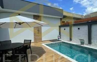 Imagem: A casa em condomínio possui 3 Dormitórios, 3 Banheiros, 4