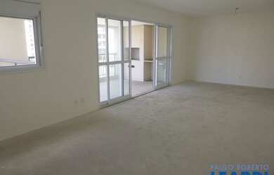 Imagem: O apartamento possui 3 Dormitórios, 5 Banheiros, 4 Vagas na