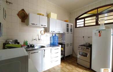 Imagem 13: Casa térrea na rua 3 dormitórios/suite, cozinha planejada