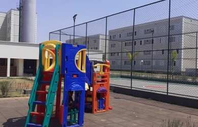 Imagem: O apartamento possui 2 Dormitórios, 1 Banheiro, 1 Vaga na garagem