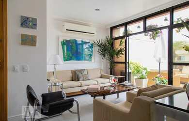 Imagem: O apartamento na cobertura possui 4 Dormitórios, 5 Banheiros