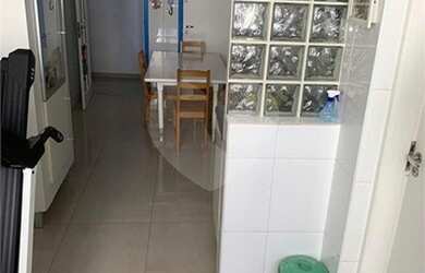 Imagem 16: O apto tem 105 mts, 01 dormitório grande e 01 suíte, a sala tá ampliada (abrimos o terceir