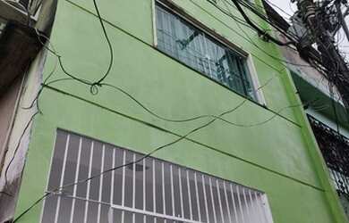 Imagem: A casa possui 4 Dormitórios, 3 Banheiros, 104m² de Área e