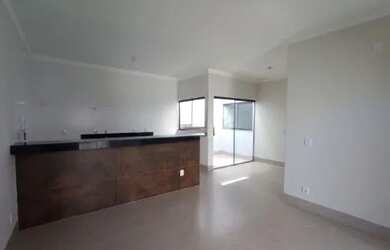 Imagem: Primeira locação Casa em ótima localização, com 03 quartos