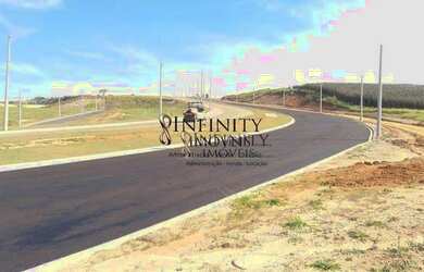 Imagem: O terreno possui 2567m² de Área e está localizado em Jardim