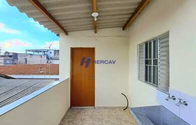 Imagem: A casa possui 1 Dormitório, 1 Banheiro e 30m² de Área e está