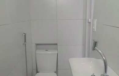 Imagem: A casa possui 2 Dormitórios, 1 Banheiro e 100m² de Área e