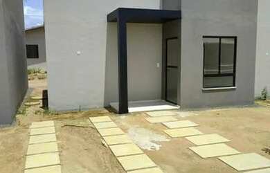 Imagem: A casa em condomínio possui 2 Dormitórios, 1 Banheiro, 2 Vagas