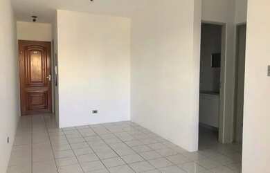 Imagem: O apartamento e possui 3 Dormitórios, Suítes, 2 Banheiros