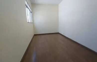 Imagem: O apartamento possui 1 Dormitório, 1 Banheiro, 90m² de Área