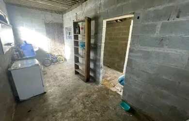 Imagem 5: Casa a venda na praia com 1 dormitório em Itanhaém/SP por R$ 55 mil