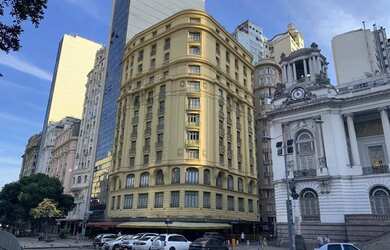 Imagem: O depósito possui 430m² de Área e está localizado em Centro