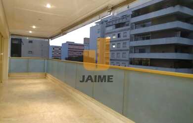 Imagem 7: Apartamento em área nobre, com 4 dormitórios sendo 4 suítes e 5 vagas...