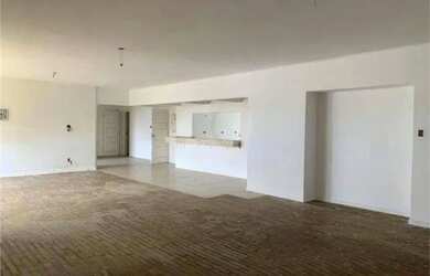 Imagem: O apartamento na cobertura possui 4 Dormitórios, 5 Banheiros