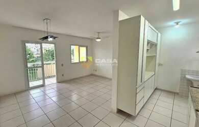 Imagem: O apartamento possui 3 Dormitórios, 1 Banheiro, 2 Vagas na